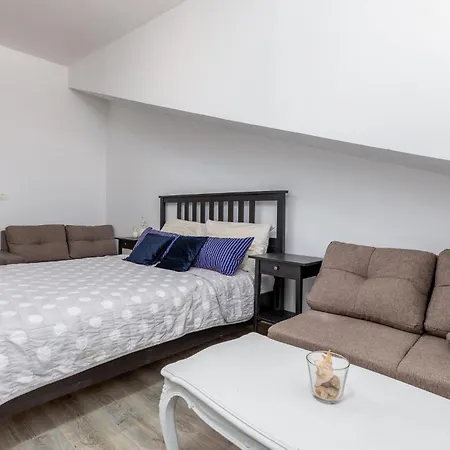 Awesome Apartment In Pula With Wifi Exterior photo